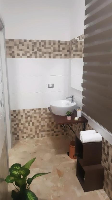 Notti Rosa B&B Melfi Bagian luar foto